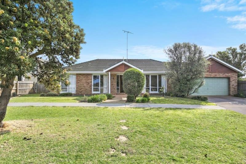 Boston House Near Parks Shops And Beaches Torquay